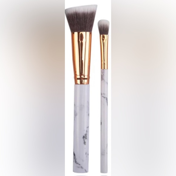 Galentine’s Day Doorbuster Bundle! - Picture 8 of 9